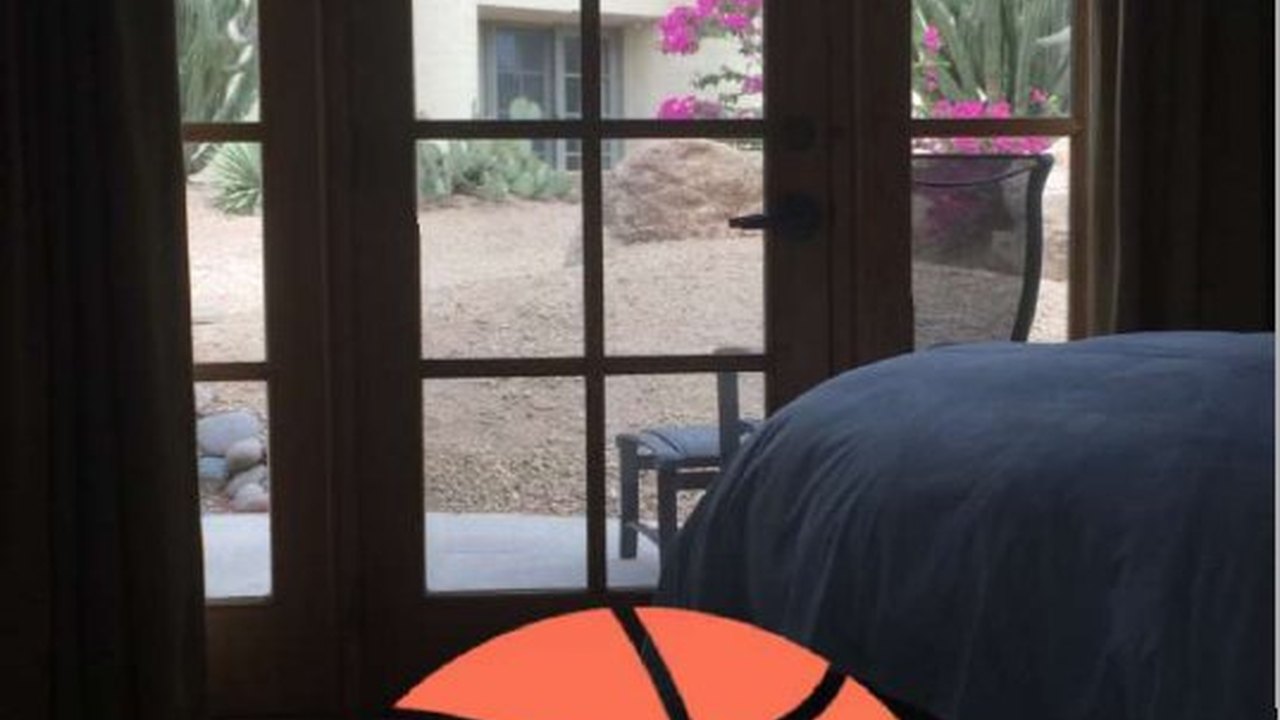 Marriott Rewards Snapchat geofilter art for the NCAA Final Four